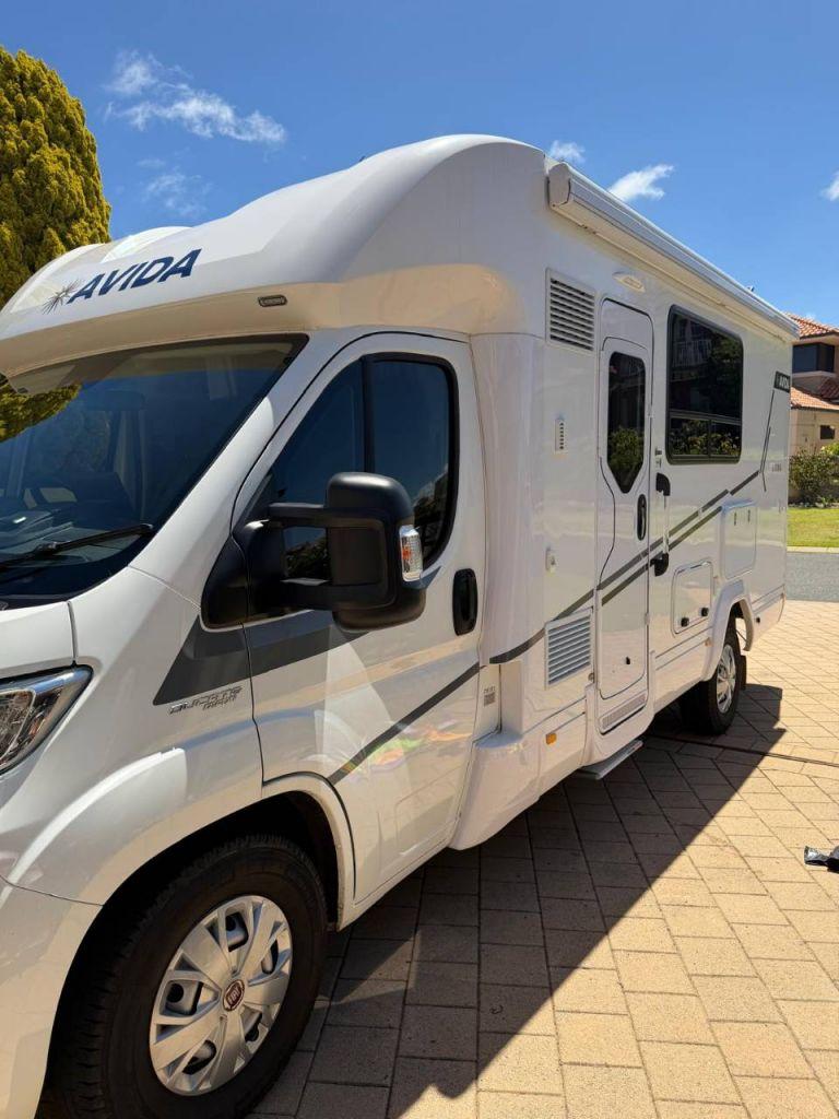 2021 AVIDA B6722 Leura